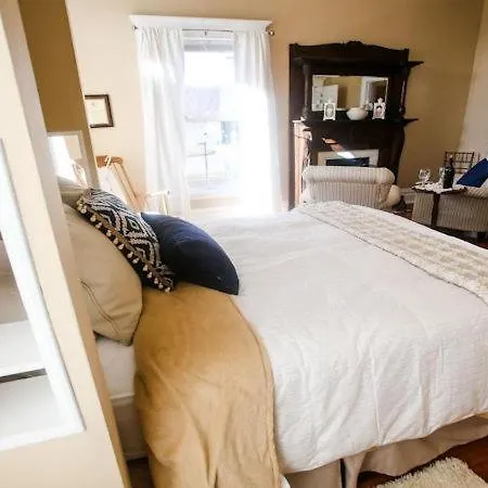 Chessie Room-3